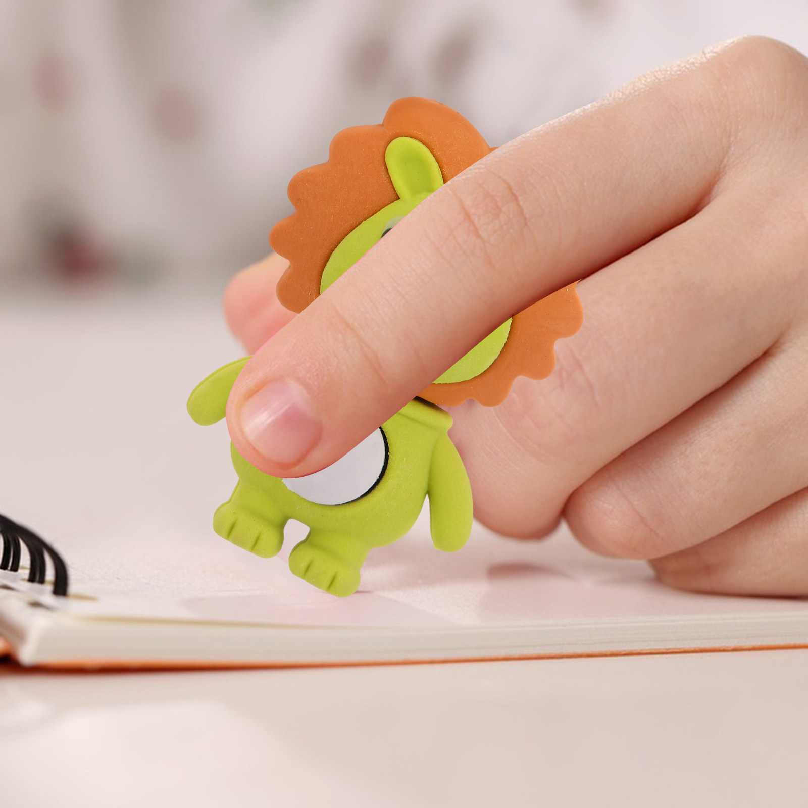 18 шт. ластиков в виде львов,  – обзор и цена Lion Stationery & Office Supply(Kunshan)Co.Ltd